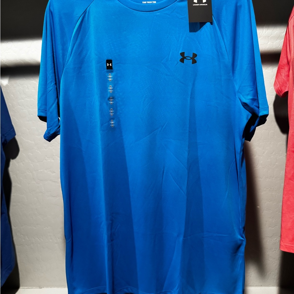 Under Armour Men's Vibrant Blue Tee